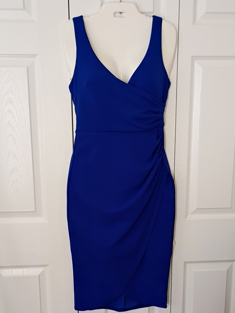 Premier Amour Blue Sleeveless Midi Dress Size 6